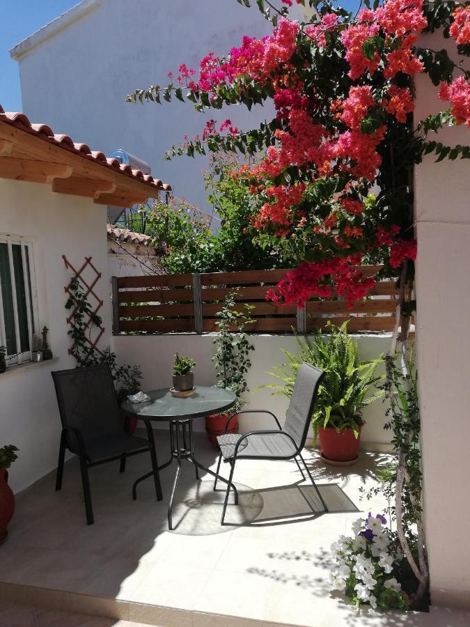 Small Studio With Yard Chania  Exterior photo